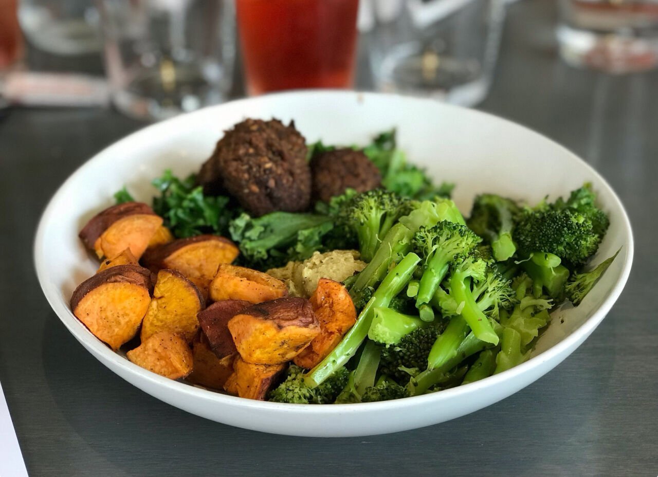 Vegan ve Bitkisel Beslenme: Sağlıklı Yaşamın Yeni Yolu